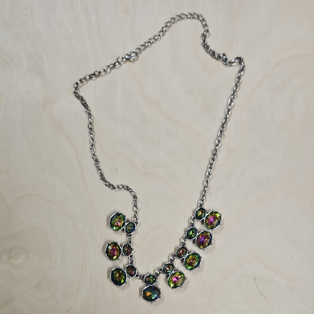 Elegant Silver Necklace with Multicolor Stones